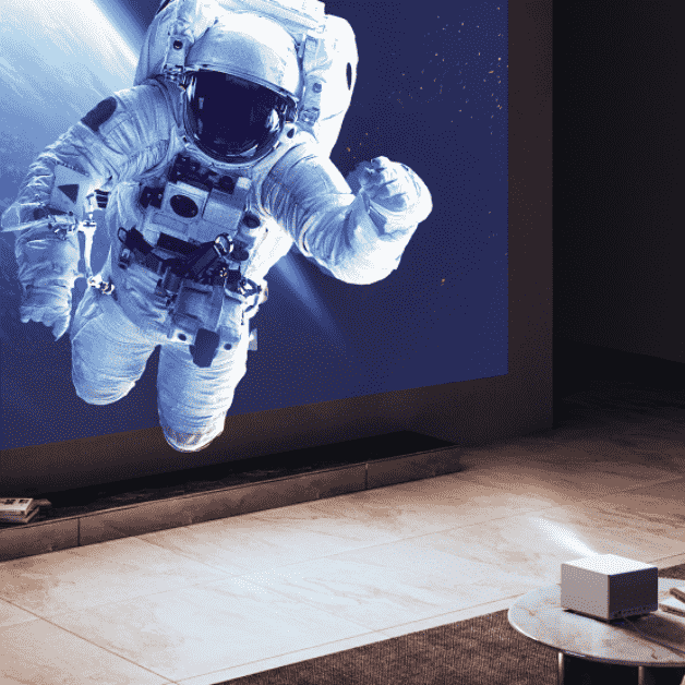 So verwenden Sie einen Beamer als Fernseher: Drei Möglichkeiten für den Einstieg