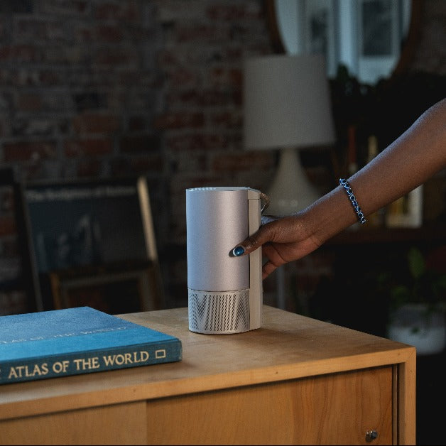 Kleiner Beamer fürs Schlafzimmer: Auswahl & Einrichtung