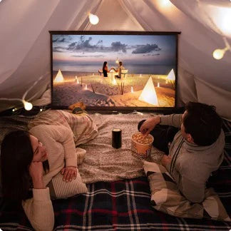 Wie baut man ein Sommerkino mit einem Outdoor-Beamer?
