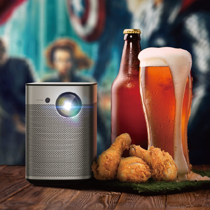 Halo - Intelligenter tragbarer Projektor